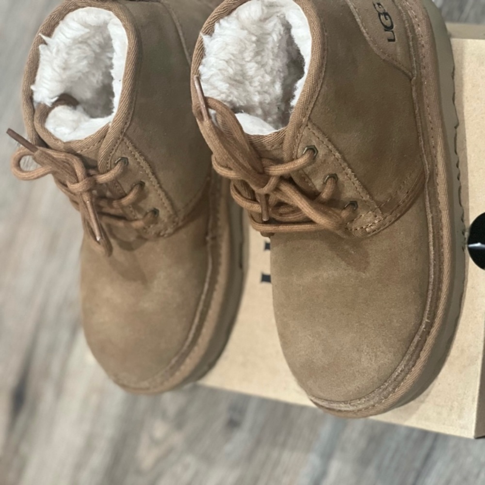 UGG Neumel ll- Kids